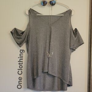 One Clothing Silver Semi Sheer Cold Shoulder Short Cap Sleeve Blouse. Sz: M